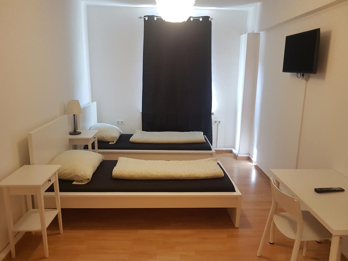 Shiva'S Citysleep Cologne Exterior photo