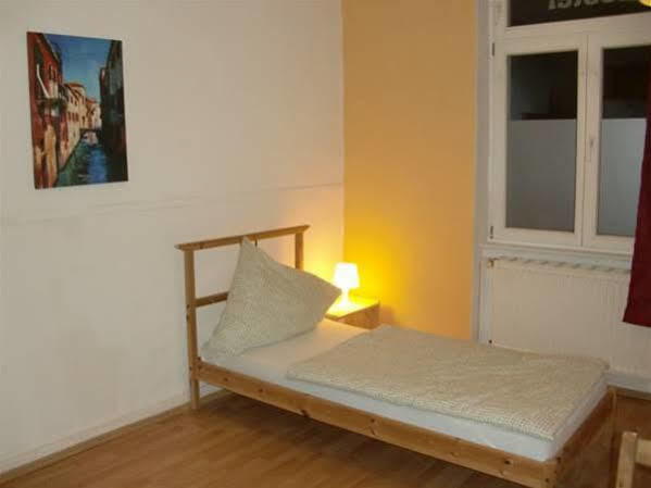 Shiva'S Citysleep Cologne Exterior photo