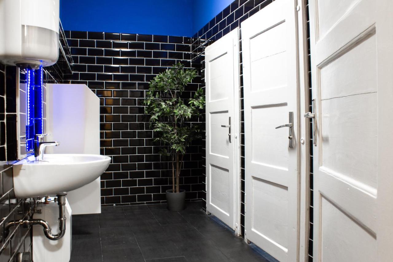 Shiva'S Citysleep Cologne Exterior photo